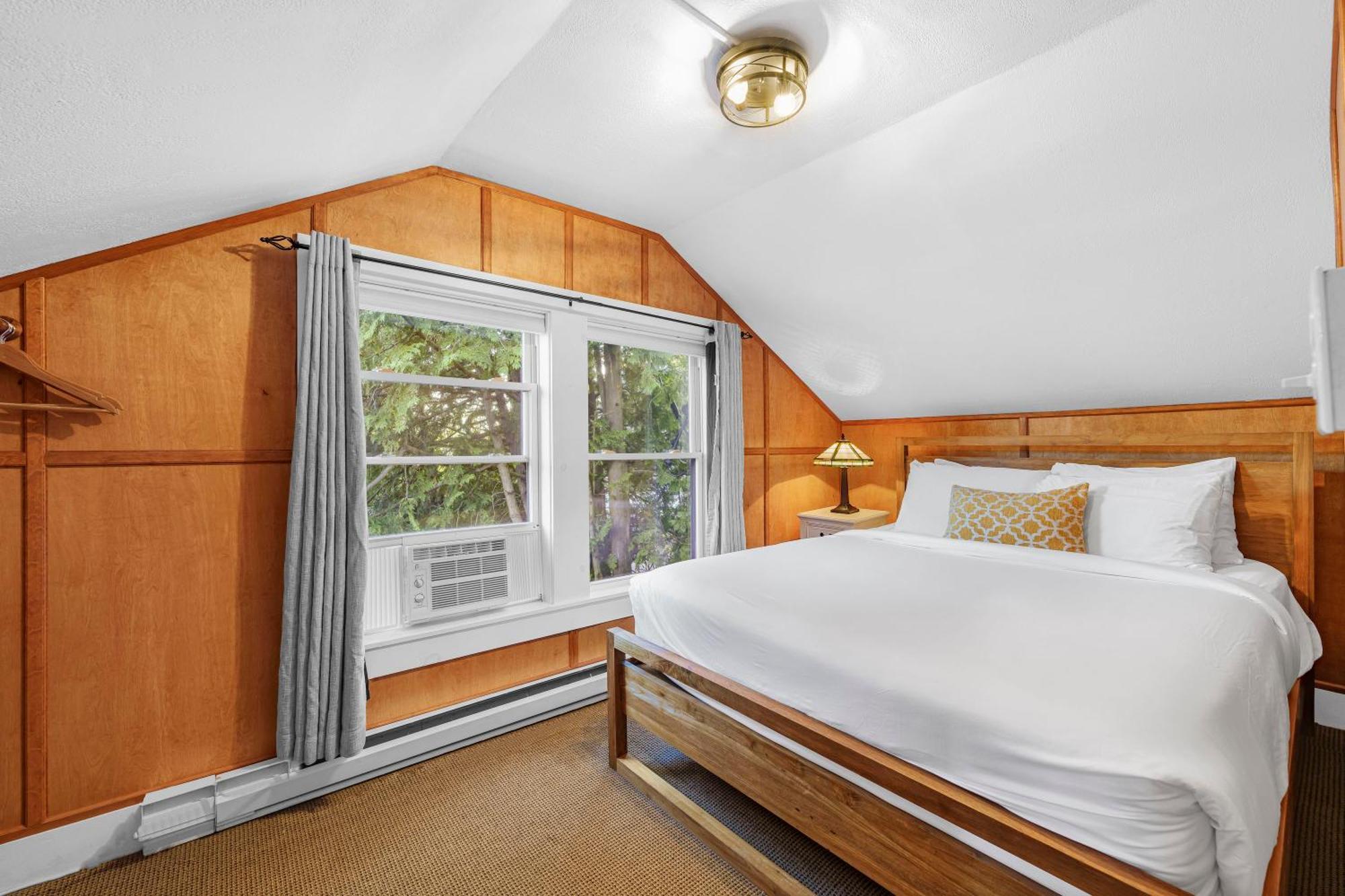 Placid Bay Hotel